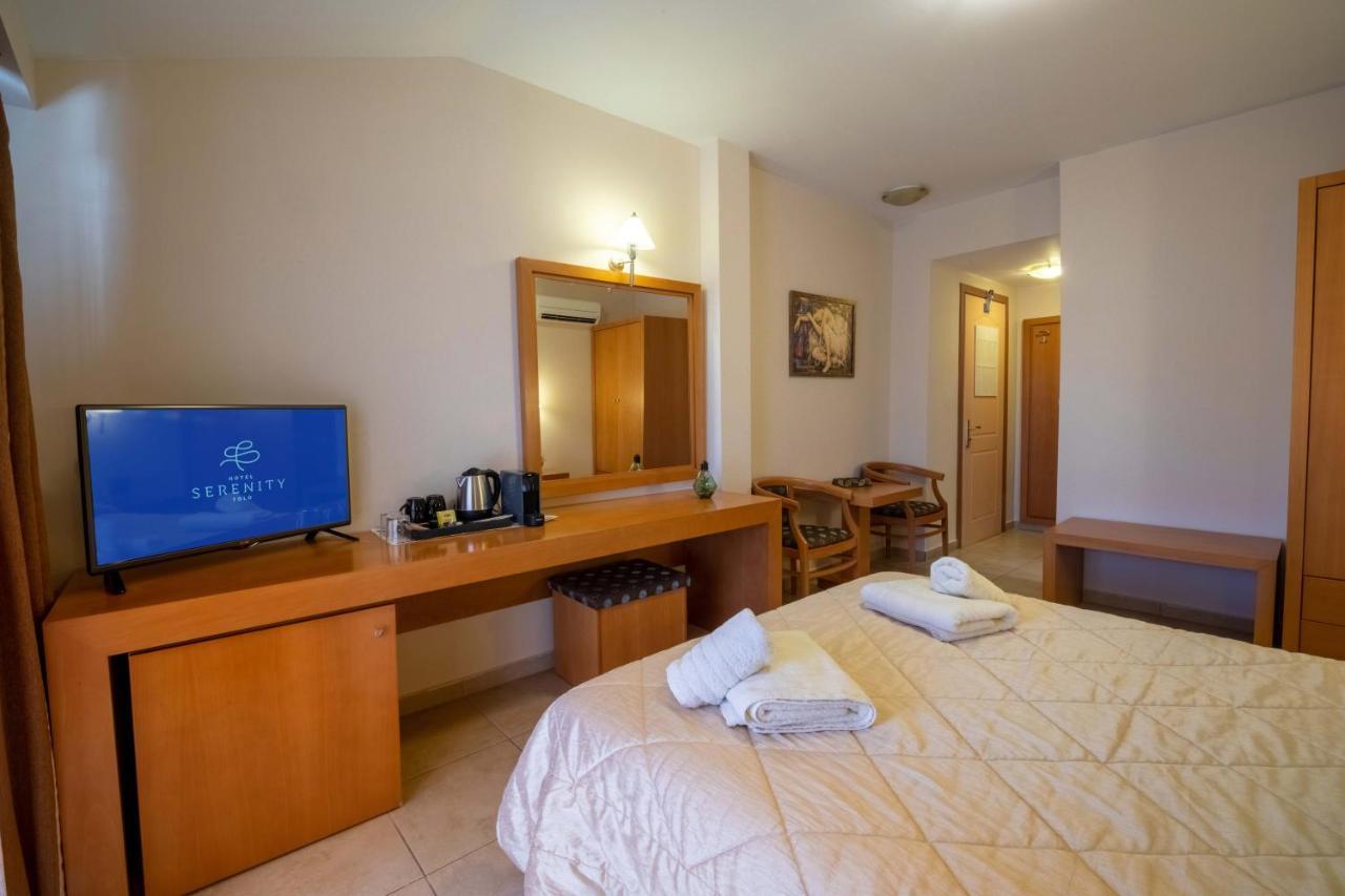 Hotel Serenity Толон Экстерьер фото