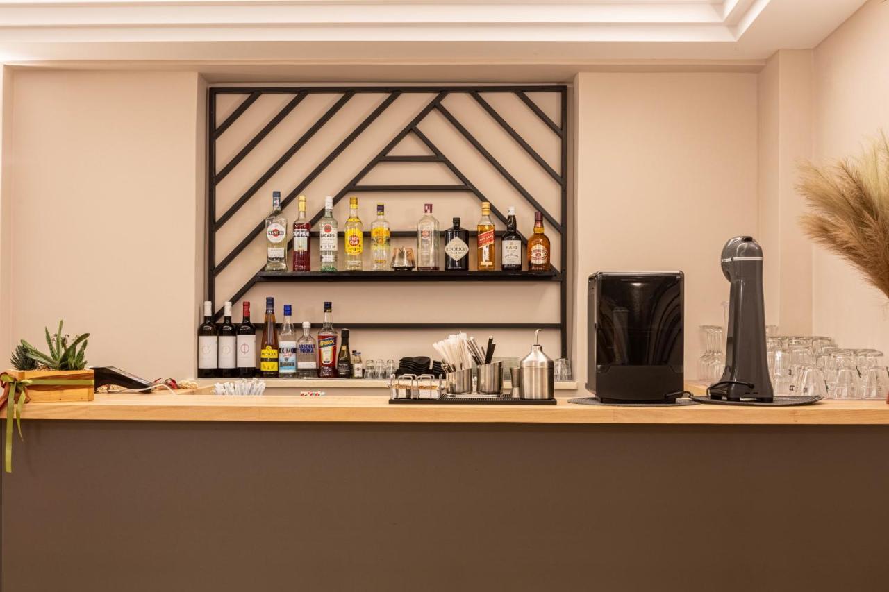 Hotel Serenity Толон Экстерьер фото