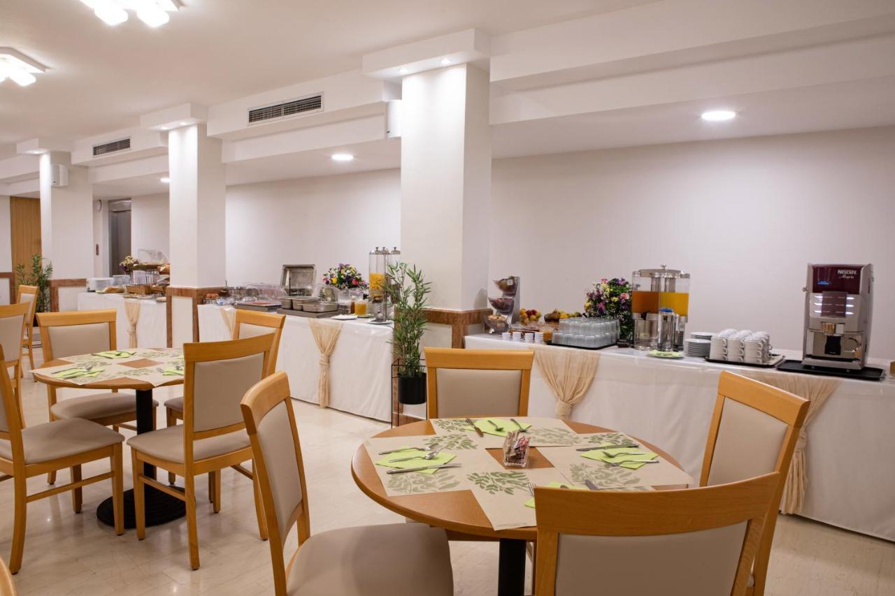 Hotel Serenity Толон Экстерьер фото